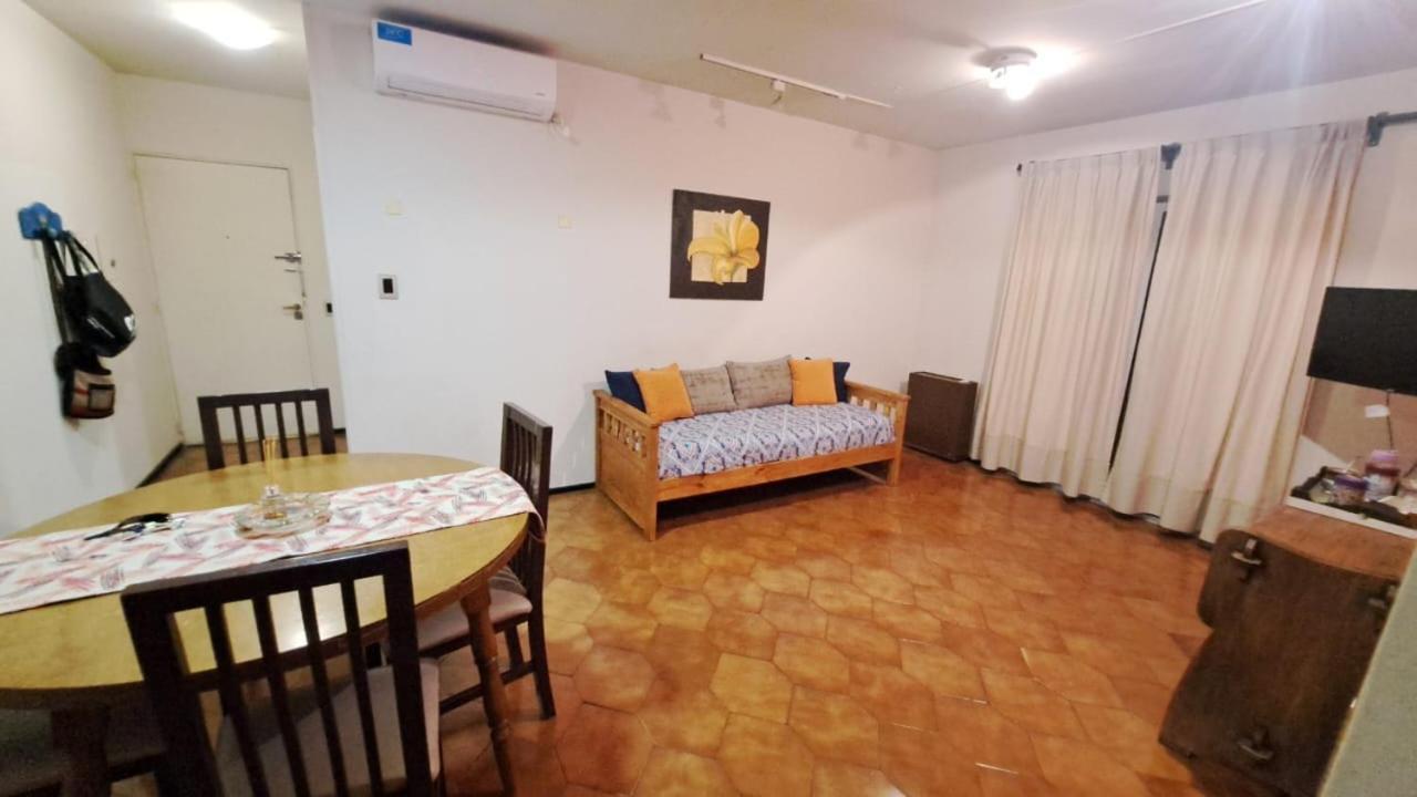 Colon Apartment Mendoza Bagian luar foto