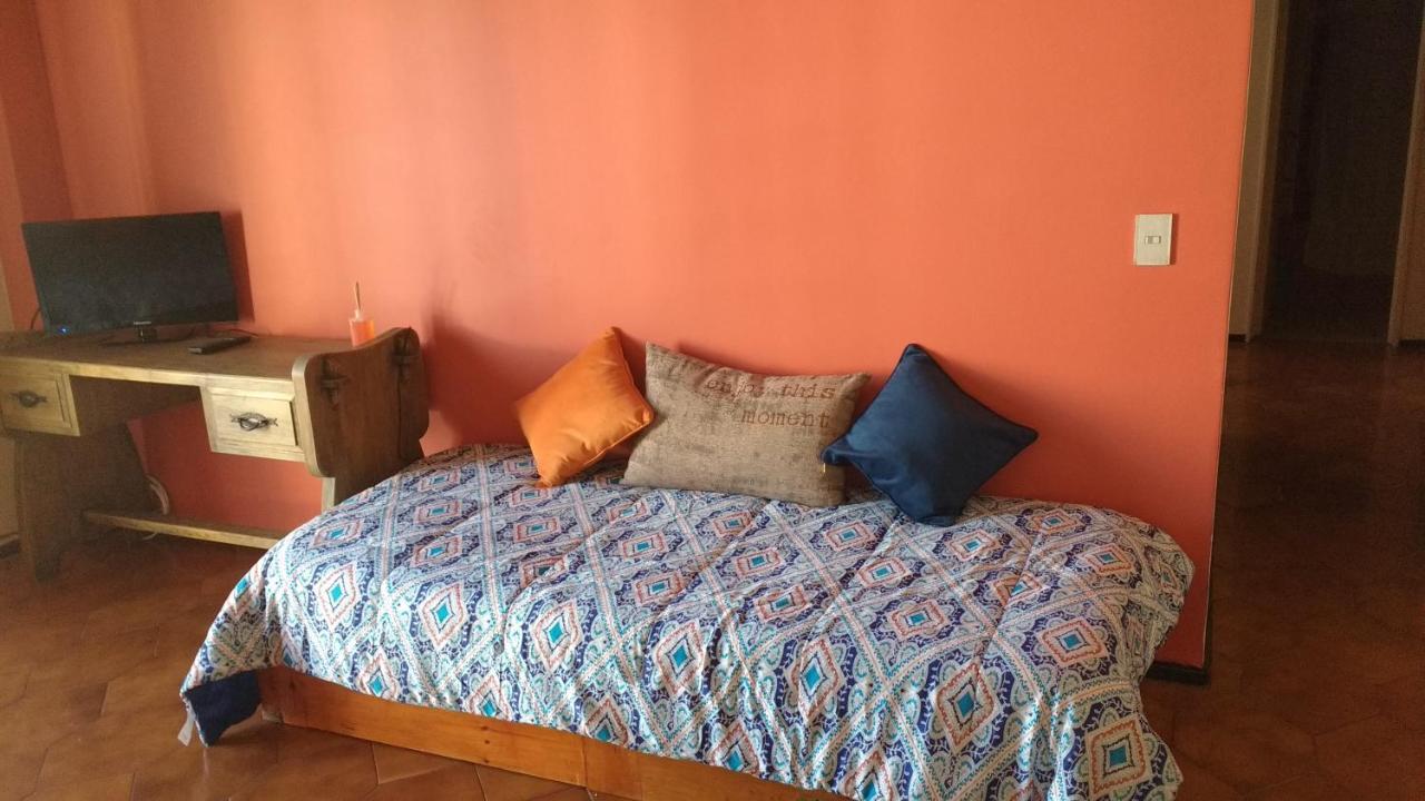 Colon Apartment Mendoza Bagian luar foto