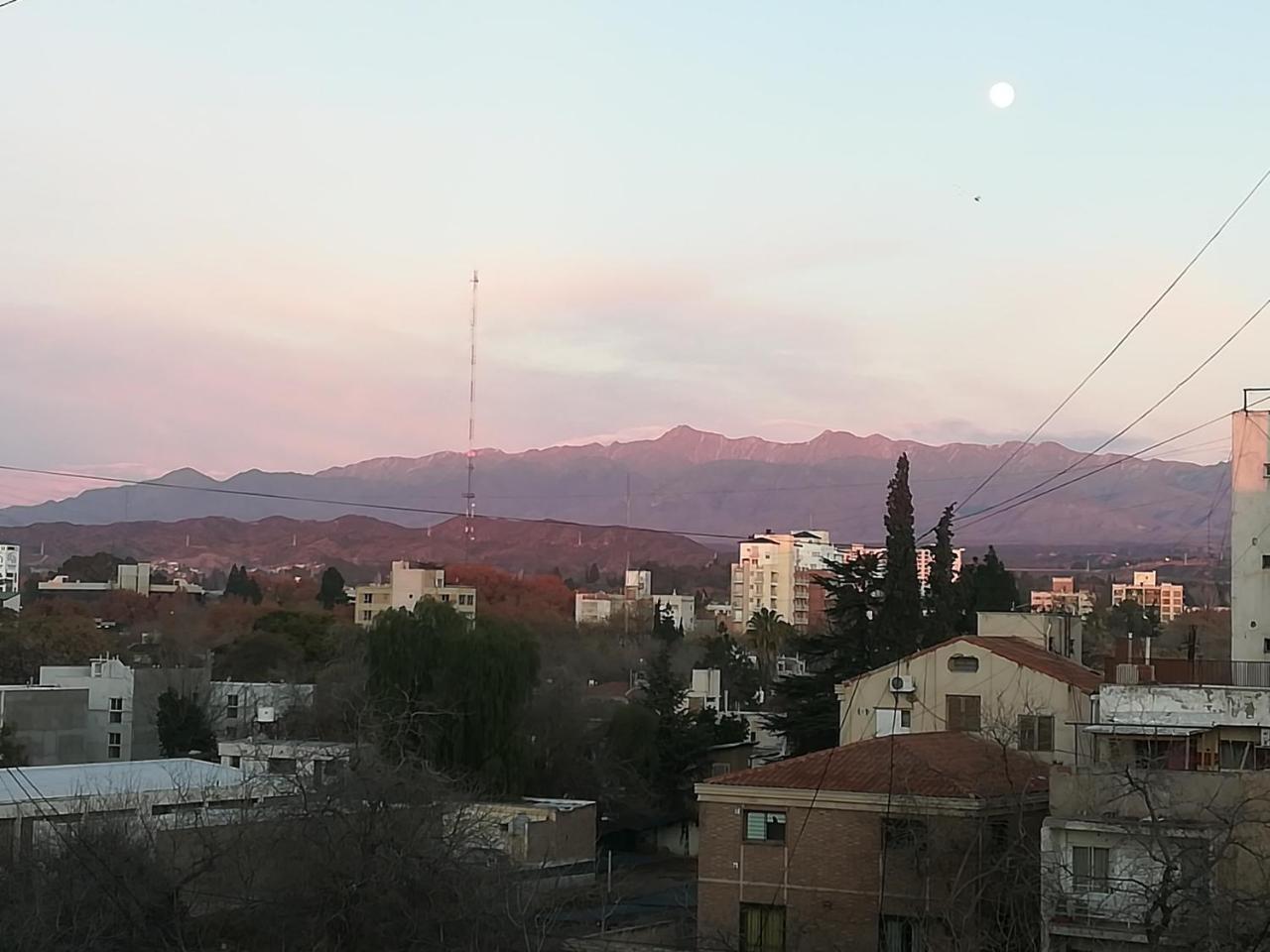 Colon Apartment Mendoza Bagian luar foto